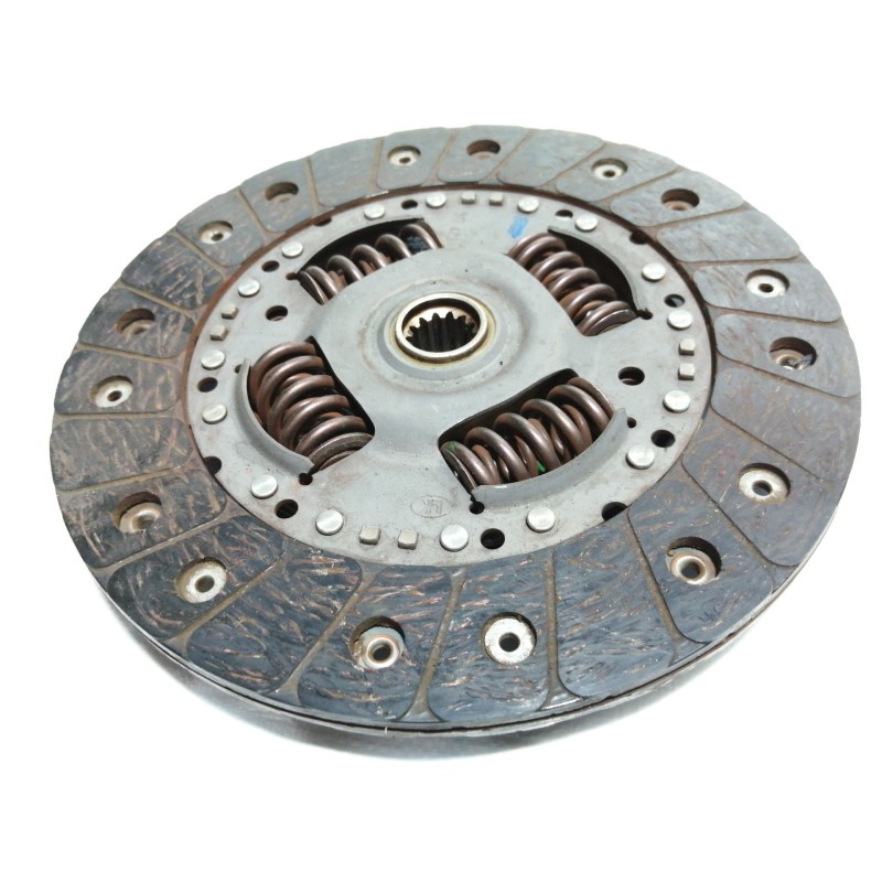 Recambio de kit embrague para opel corsa d essentia referencia OEM IAM 320026110  