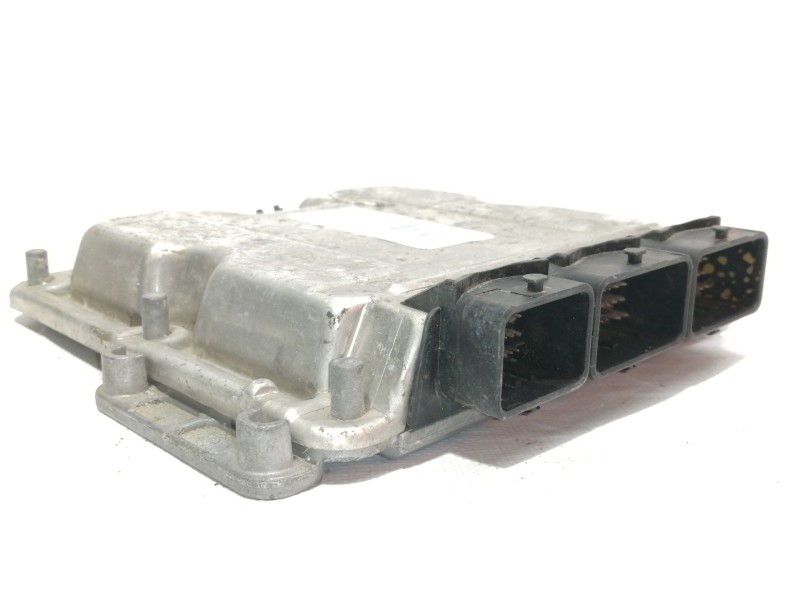 Recambio de centralita motor uce para renault laguna ii grandtour (kg0) dynamique referencia OEM IAM 0281010297 HOM8200048297 82