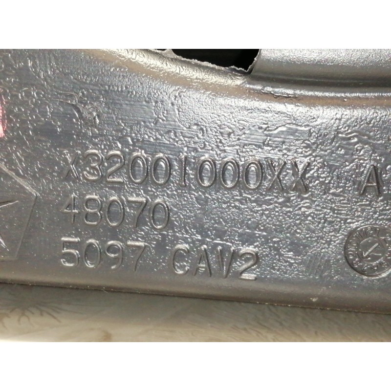 Recambio de apoyabrazos central para jeep gr. cherokee (wh) 3.0 crd overland referencia OEM IAM 1DF051D1AF  