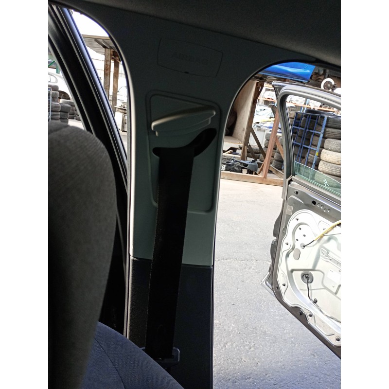 Recambio de cinturon seguridad delantero izquierdo para ford focus berlina (cap) ghia referencia OEM IAM   