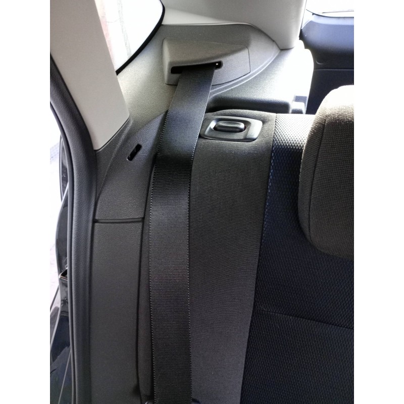 Recambio de cinturon seguridad trasero derecho para ford focus berlina (cap) ghia referencia OEM IAM   