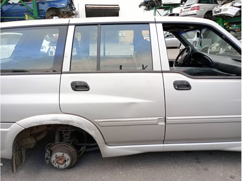 Recambio de puerta trasera derecha para ssangyong musso 2.3 tdi referencia OEM IAM   TOCADA