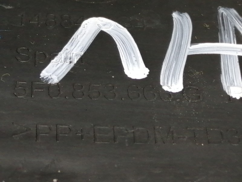 Recambio de rejilla paragolpes derecha para seat leon (5f1) reference referencia OEM IAM 5F0853666G  