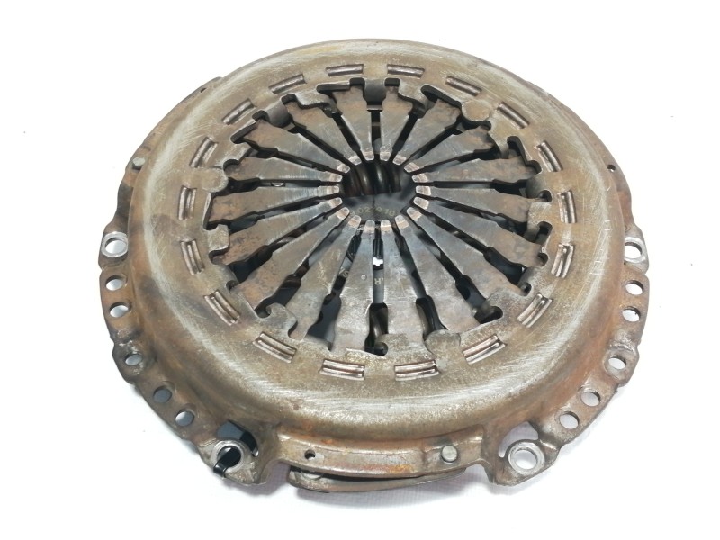 Recambio de kit embrague para peugeot 207 xs referencia OEM IAM 319021910  