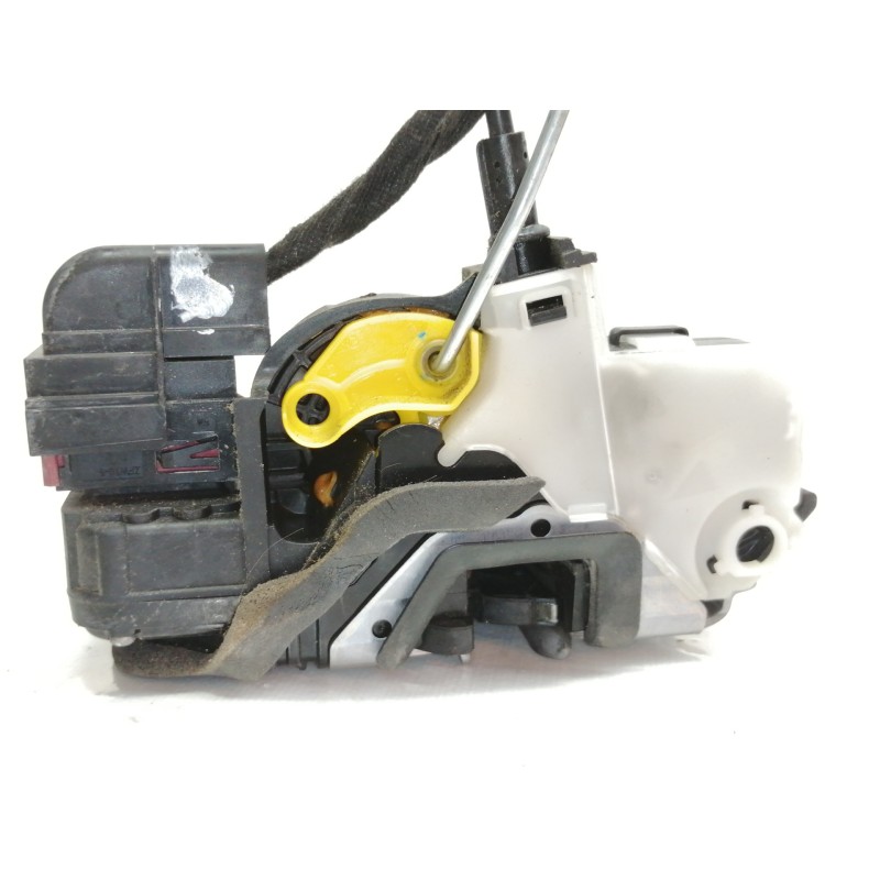 Recambio de cerradura puerta delantera izquierda para opel insignia sports tourer sport referencia OEM IAM 613556841  