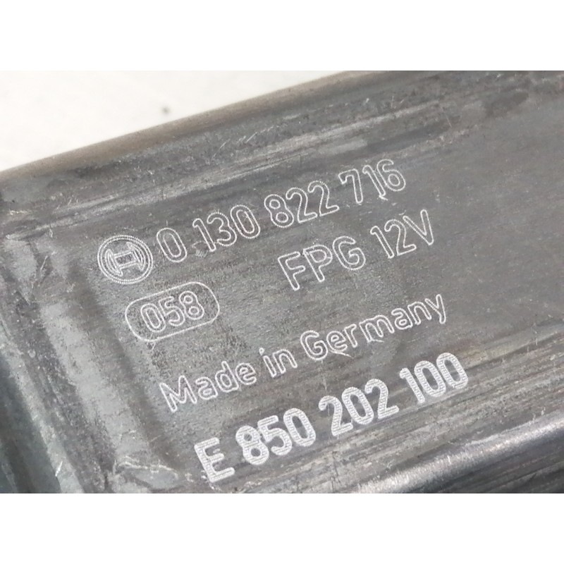 Recambio de elevalunas delantero derecho para seat leon (5f1) reference referencia OEM IAM 5Q0959802B 0130822716 