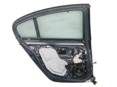 Recambio de puerta trasera izquierda para renault laguna iii bt3s referencia OEM IAM    2