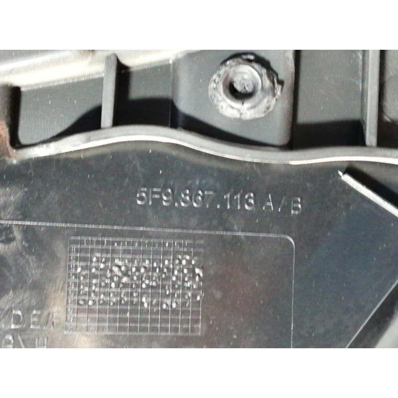 Recambio de guarnecido puerta delantera izquierda para seat leon (5f1) reference referencia OEM IAM 5F9867113A  