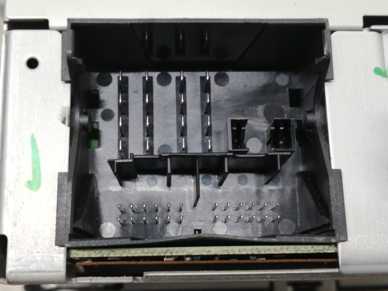 Recambio de sistema audio / radio cd para ford focus berlina (cap) ghia referencia OEM IAM 4M5T18C815BJ VP7S7F18C821DA CDXFS214