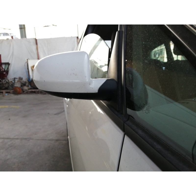 Recambio de retrovisor derecho para audi a2 (8z) 1.4 style referencia OEM IAM 12323390  