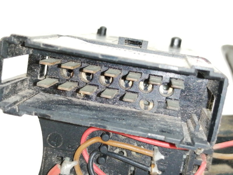 Recambio de mando intermitentes para renault megane i classic (la0) 1.6e rt referencia OEM IAM 7701040730  