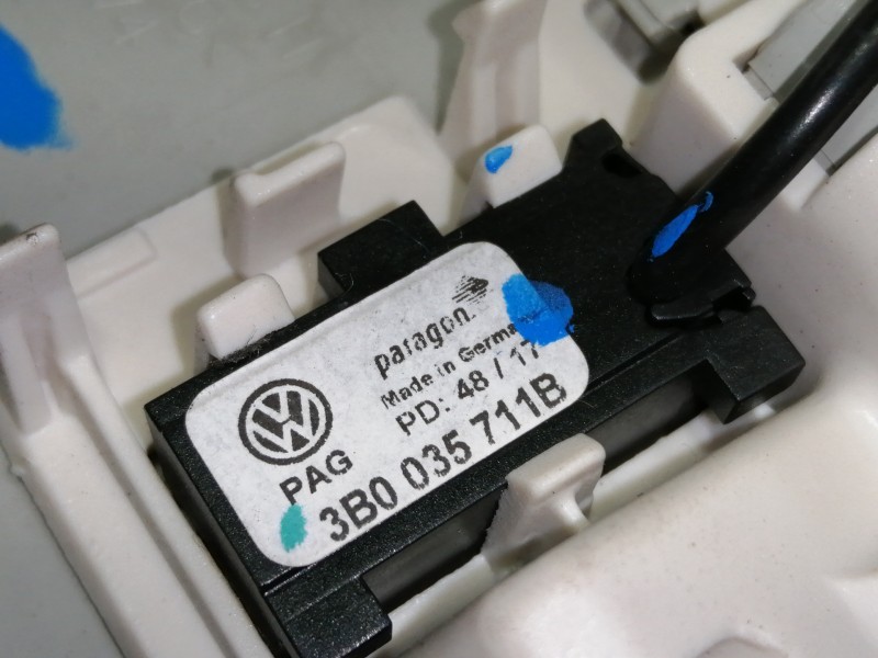 Recambio de luz interior para seat leon (5f1) reference referencia OEM IAM 1K0947105AC 1K0947105 1K09457133H