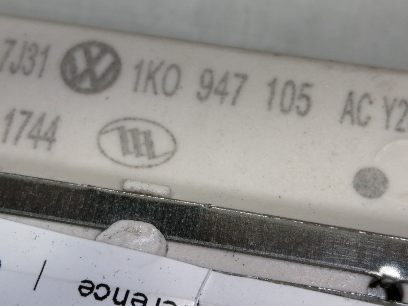 Recambio de luz interior para seat leon (5f1) reference referencia OEM IAM 1K0947105AC 1K0947105 1K09457133H