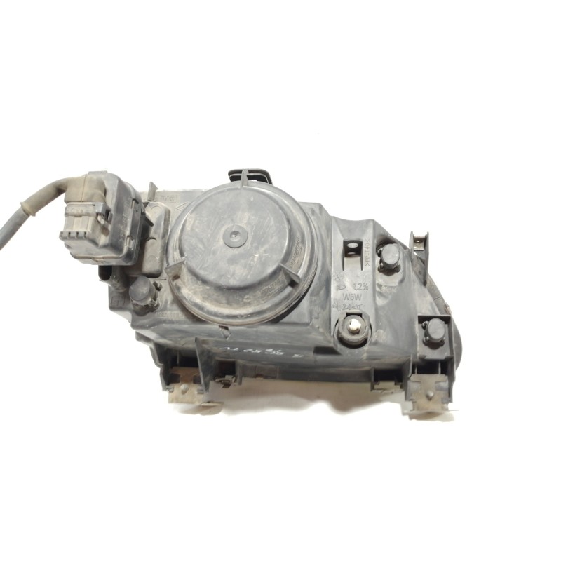 Recambio de faro izquierdo para renault megane i berlina hatchback (ba0) 1.6e rn referencia OEM IAM   