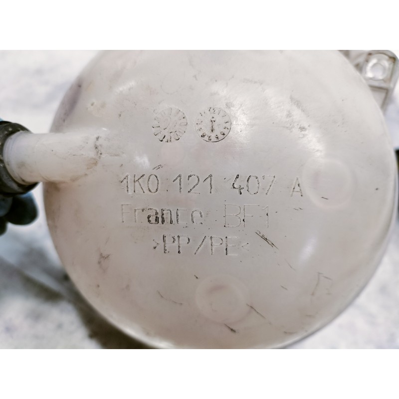 Recambio de deposito expansion para volkswagen golf vi (5k1) advance bluemotion referencia OEM IAM 1K0121407A  