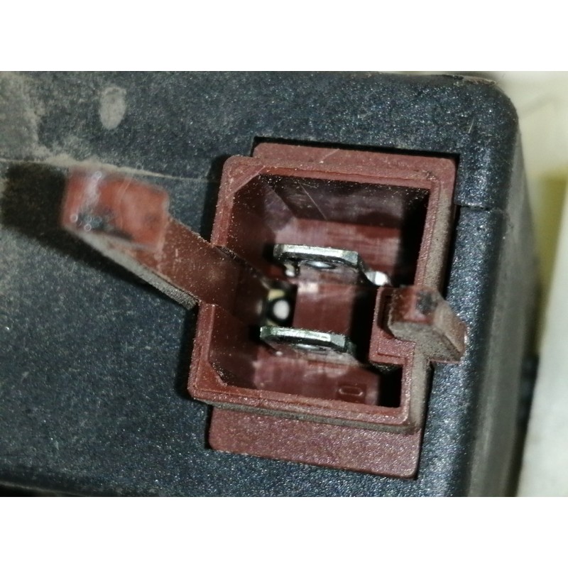 Recambio de cerradura maletero / porton para citroën xsara berlina 1.6 attraction referencia OEM IAM 15976  