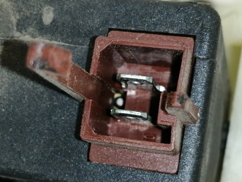 Recambio de cerradura maletero / porton para citroën xsara berlina 1.6 attraction referencia OEM IAM 15976  