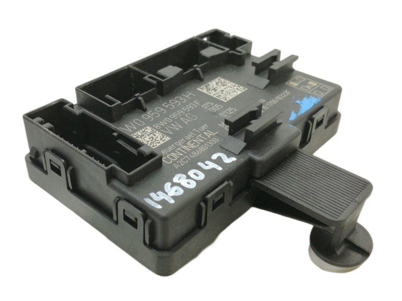 Recambio de modulo electronico para audi a4 berlina (8w2) advanced edition referencia OEM IAM 8W0959593H 8W0959593F / CU5DCM2510