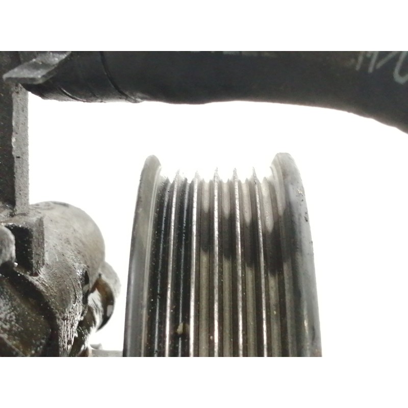 Recambio de bomba direccion para hyundai tucson (jm) 2.0 crdi comfort referencia OEM IAM 571002E200 5Z20F194 