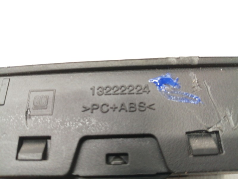 Recambio de mando elevalunas delantero izquierdo para opel insignia sports tourer sport referencia OEM IAM 13222224  