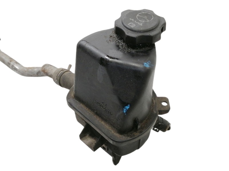 Recambio de deposito servo para opel insignia berlina cosmo referencia OEM IAM   