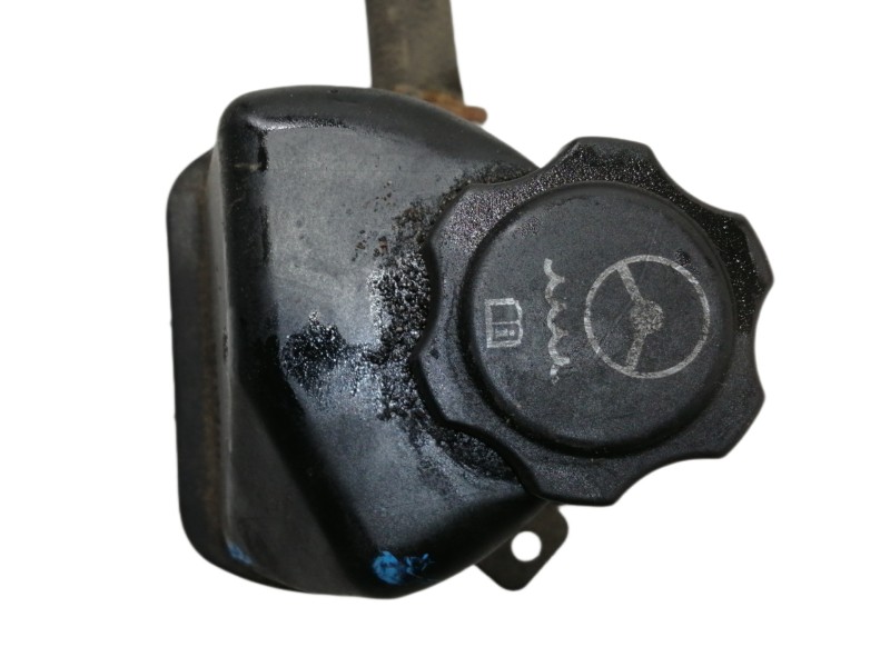 Recambio de deposito servo para opel insignia berlina cosmo referencia OEM IAM   