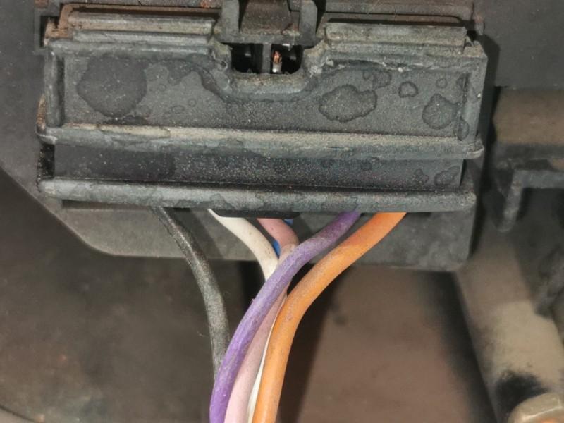 Recambio de piloto trasero izquierdo para renault 19 (b/c/l53) referencia OEM IAM   