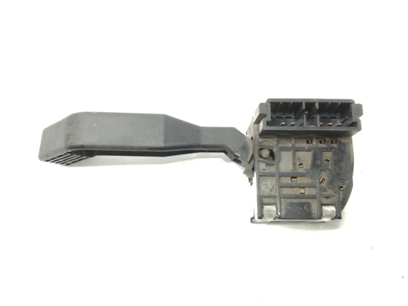 Recambio de mando limpia para renault 19 (b/c/l53) referencia OEM IAM   