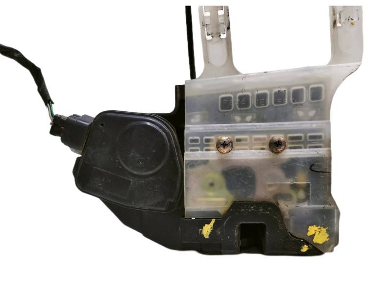 Recambio de cerradura puerta delantera derecha para hyundai tucson (jm) 2.0 crdi comfort referencia OEM IAM 813202E000 JMF RTRH 