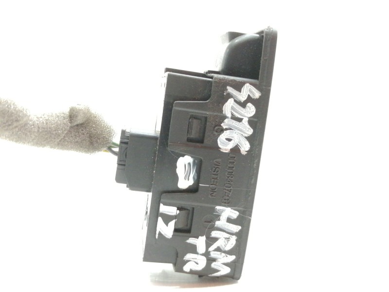 Recambio de mando elevalunas trasero izquierdo para opel insignia sports tourer sport referencia OEM IAM 13222231  