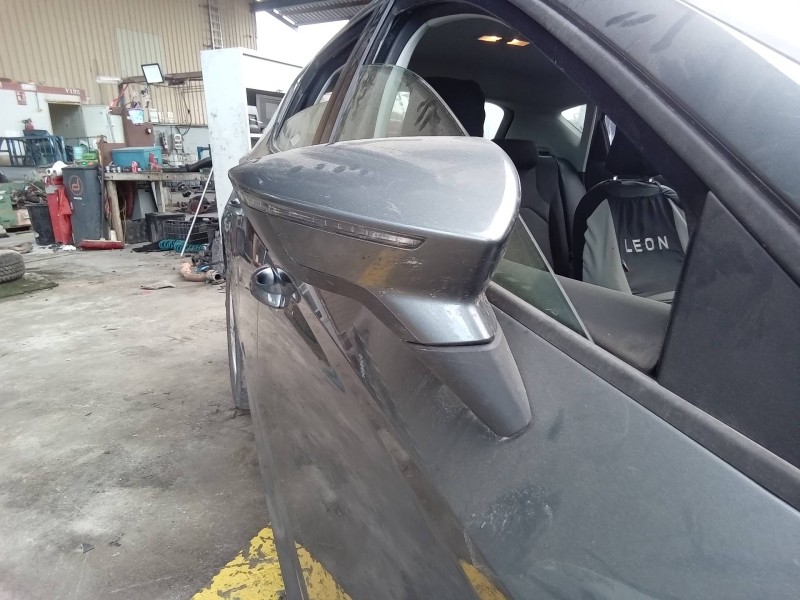 Recambio de retrovisor derecho para seat leon (5f1) reference referencia OEM IAM   