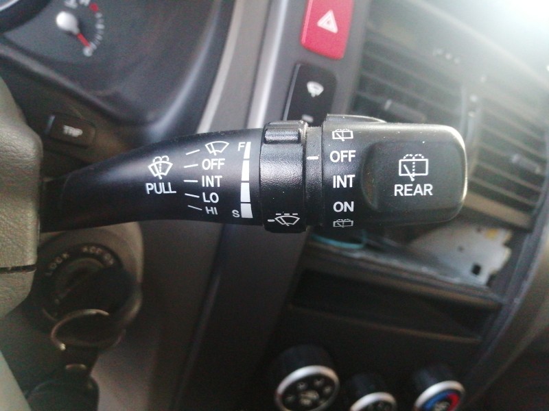 Recambio de mando limpia para hyundai tucson (jm) 2.0 crdi comfort referencia OEM IAM 621W05200  