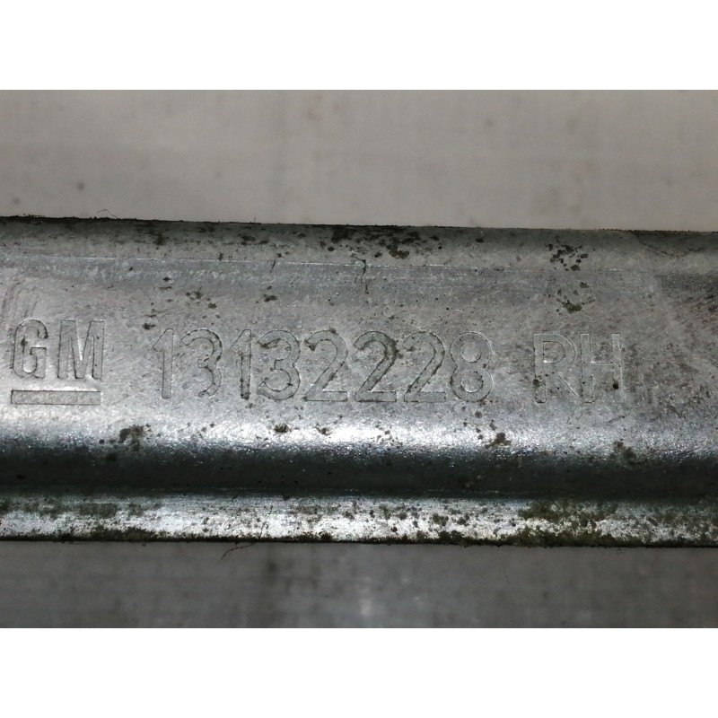 Recambio de elevalunas trasero derecho para opel zafira b cosmo referencia OEM IAM 13132228RH  