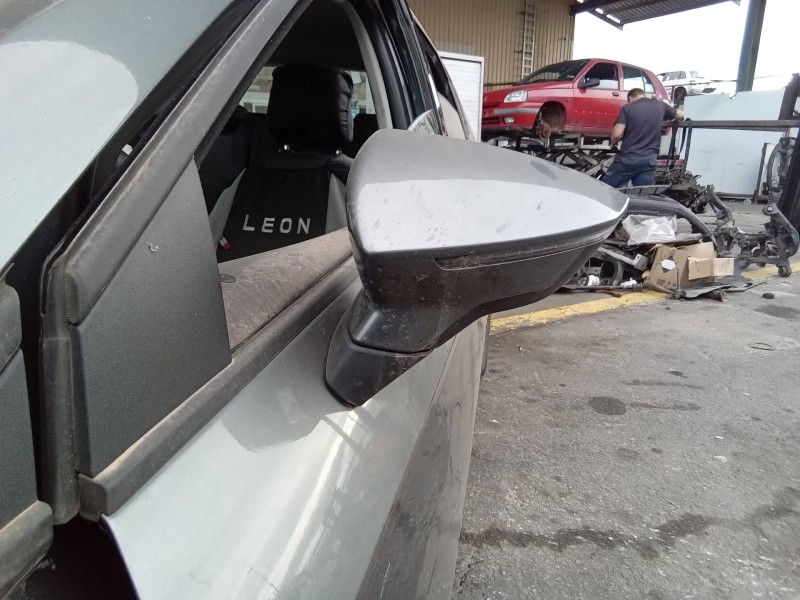 Recambio de retrovisor izquierdo para seat leon (5f1) reference referencia OEM IAM 212836443  ELECTRICO