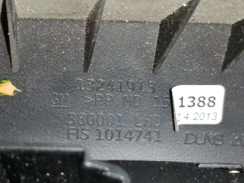 Recambio de mando luces para opel insignia sports tourer sport referencia OEM IAM 13268702  