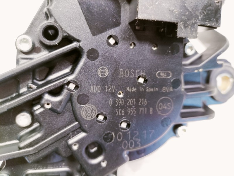 Recambio de motor limpia trasero para volkswagen golf vi (5k1) advance bluemotion referencia OEM IAM 0390201216 5K6955711B 4 PIN