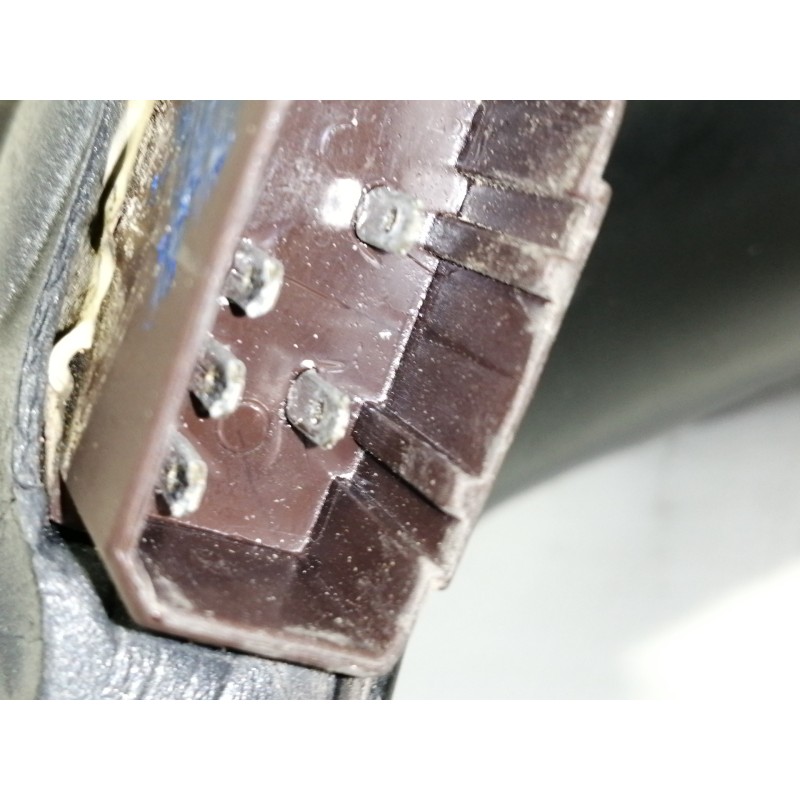 Recambio de retrovisor derecho para audi 100 berlina (c4) básico referencia OEM IAM   