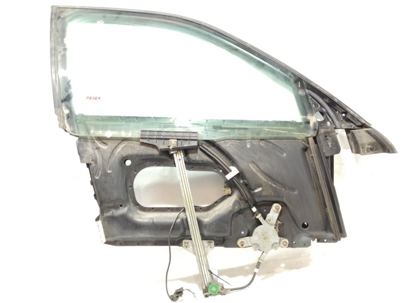 Recambio de elevalunas delantero derecho para audi 100 berlina (c4) básico referencia OEM IAM 0531826101  