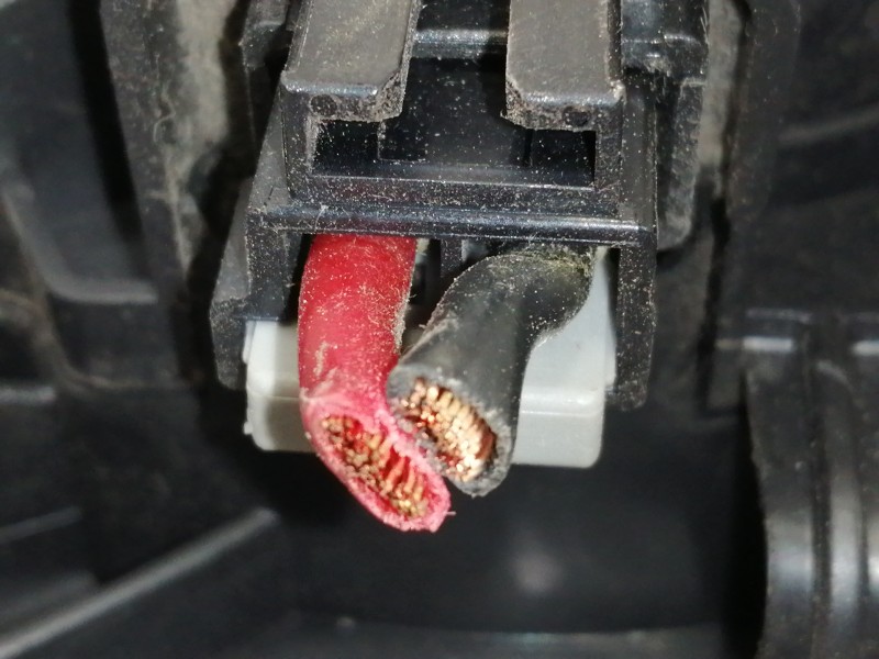 Recambio de motor calefaccion para opel insignia sports tourer sport referencia OEM IAM 13263279B  