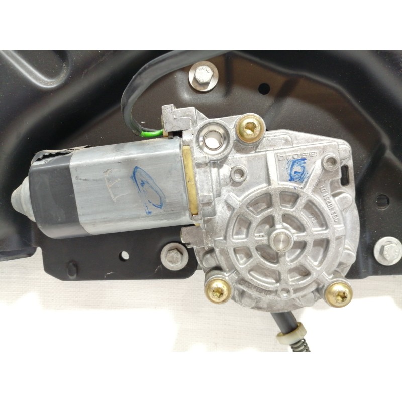 Recambio de elevalunas delantero derecho para audi 100 berlina (c4) básico referencia OEM IAM 0531826101  