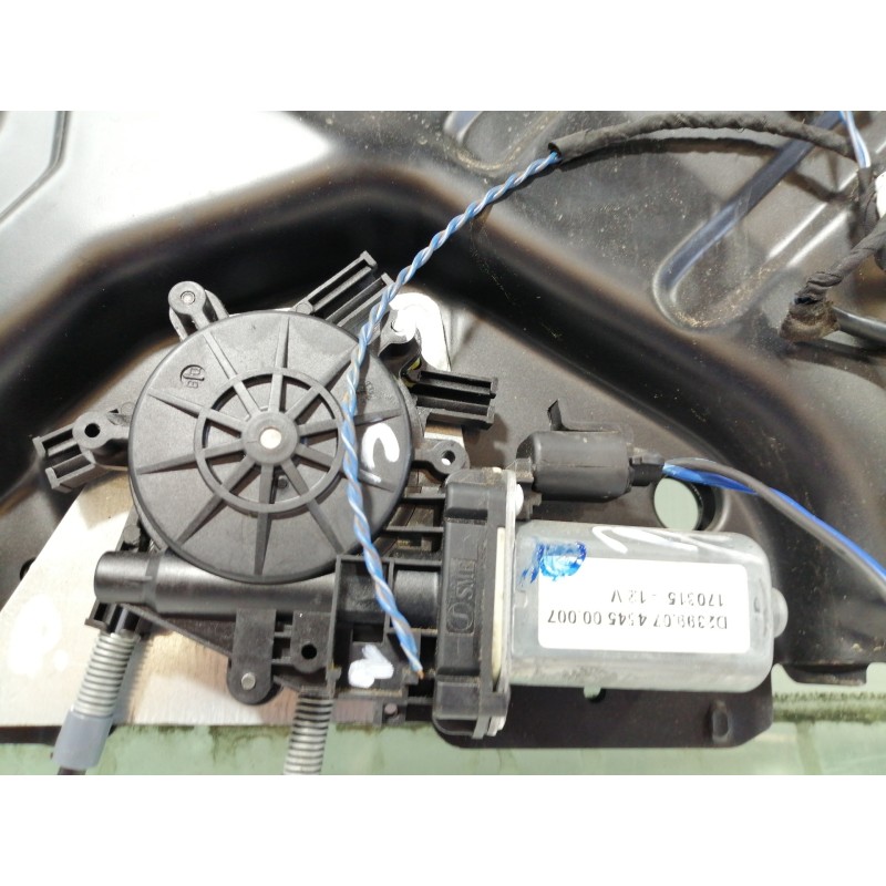 Recambio de elevalunas delantero izquierdo para audi 100 berlina (c4) básico referencia OEM IAM D239907  