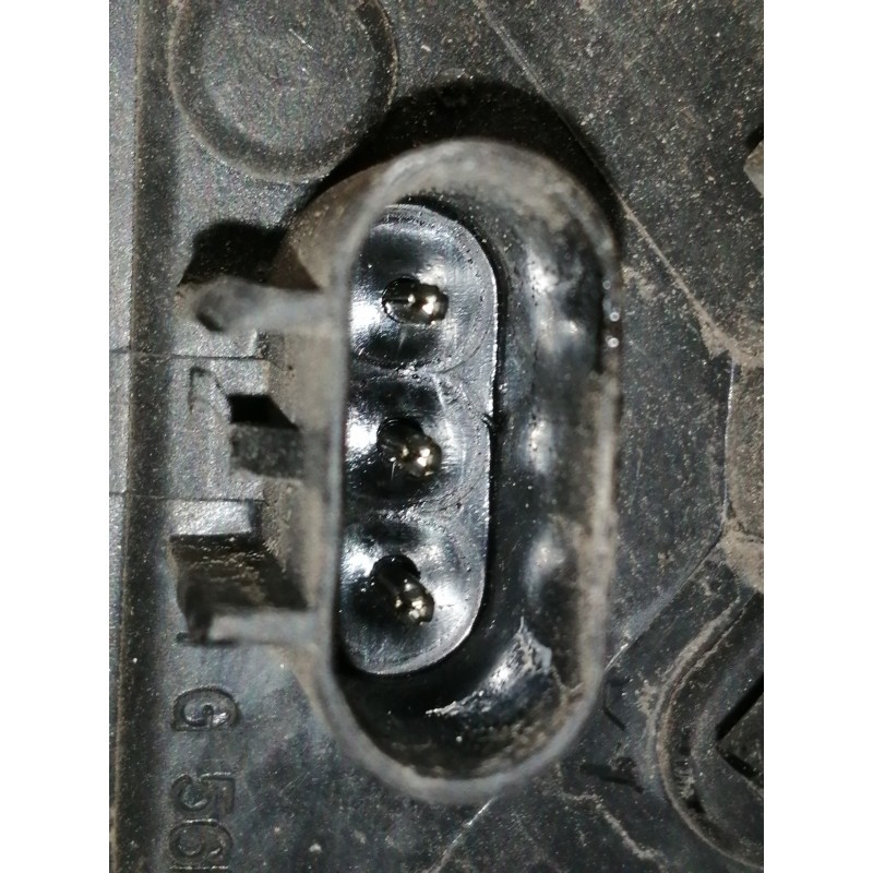 Recambio de faro izquierdo para hyundai trajet (fo) 2.0 crdi gls referencia OEM IAM 921033A020 921013AXXX 