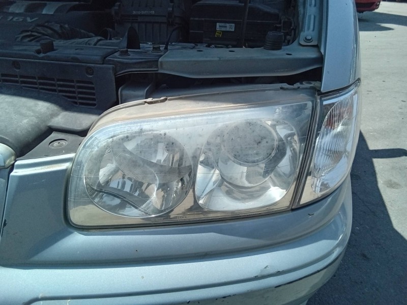 Recambio de faro izquierdo para hyundai trajet (fo) 2.0 crdi gls referencia OEM IAM 921033A020 921013AXXX 