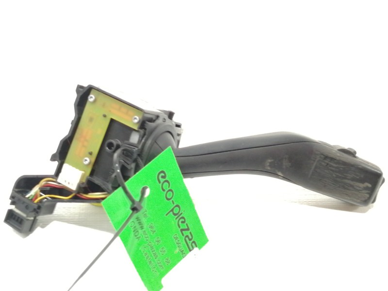 Recambio de mando intermitentes para skoda octavia berlina (1z3) 1.9 tdi referencia OEM IAM 1K0953513A 01103501 CZK03