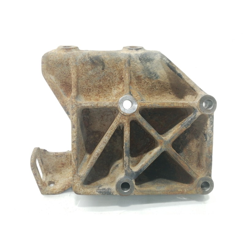 Recambio de soporte alternador para nissan serena (c23m) 2.3 lx diesel referencia OEM IAM 1191009740  