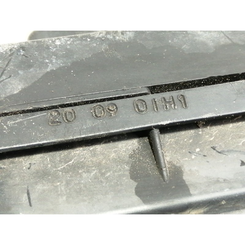 Recambio de filtro aire para nissan x-trail (t30) comfort referencia OEM IAM 200901H1  