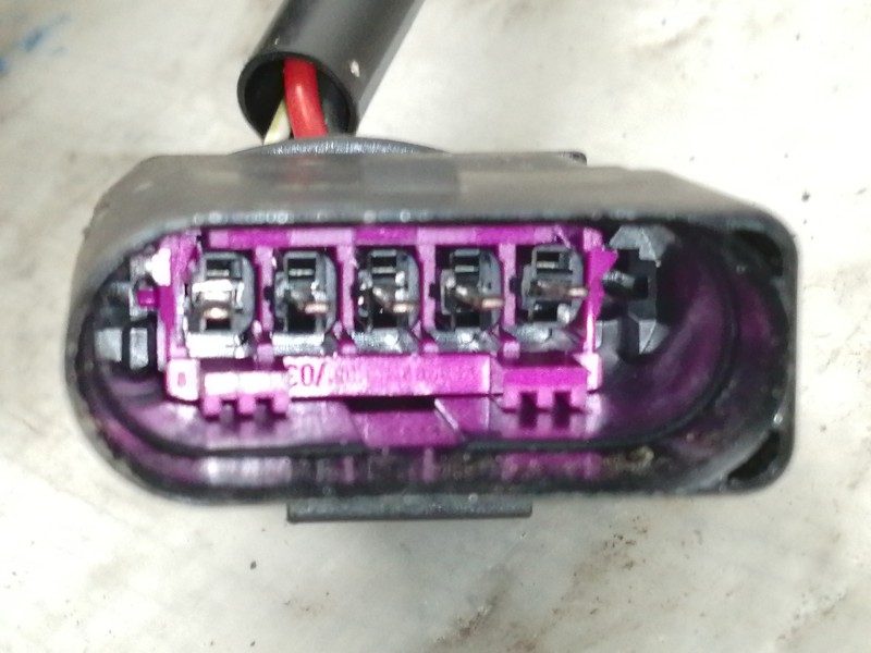 Recambio de cerradura maletero / porton para audi a8 (4e2) 4.2 quattro referencia OEM IAM 4E0827383C  