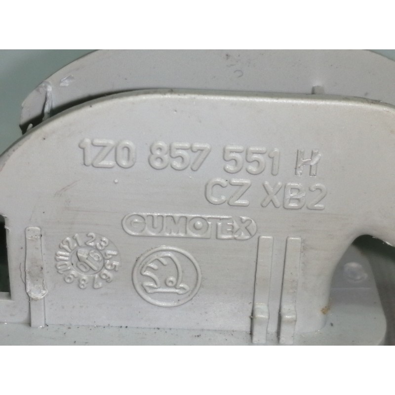Recambio de parasol izquierdo para skoda octavia berlina (1z3) 1.9 tdi referencia OEM IAM 1Z0857551H  