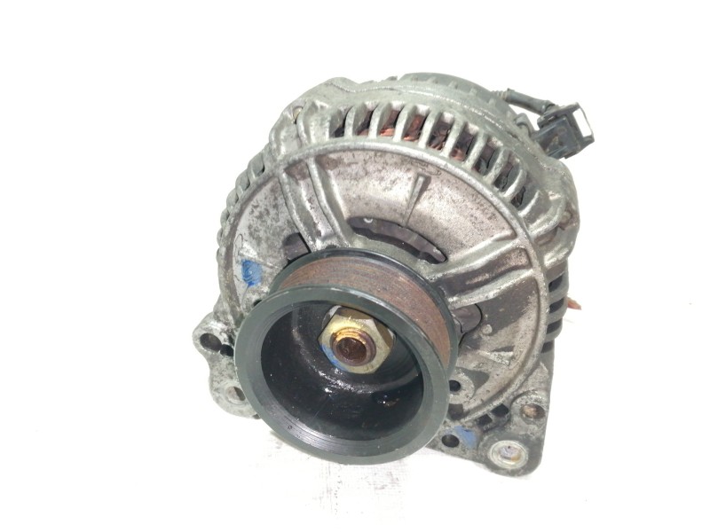 Recambio de alternador para volvo serie 850 2.5 10v berlina referencia OEM IAM 0123515028  