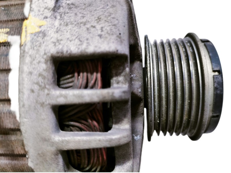 Recambio de alternador para kia picanto (ja) 1.0 cat referencia OEM IAM 2619299 04635 3730004635